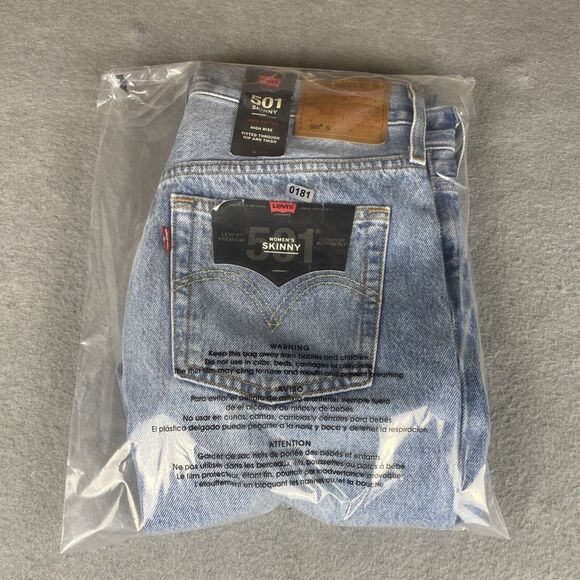 NWT Levis 501 Jeans Womens 28x28 Skinny Light Wash Slimming Button Fly High Rise - Picture 8 of 8